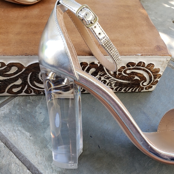 Modern Chic Steve Madden Rhinestone Sandals - Picture 10 of 14